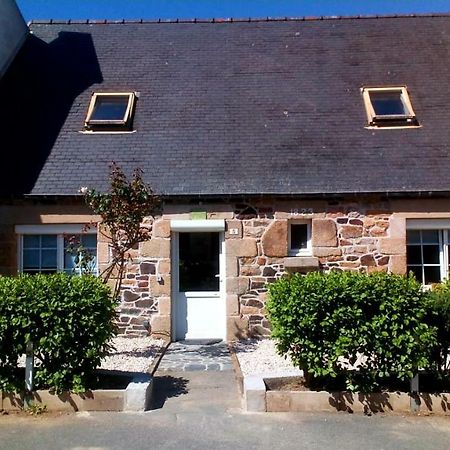 Ty Jeanne, Le Charme De La Pierre Au Coeur Du Village Plougasnou Exterior foto